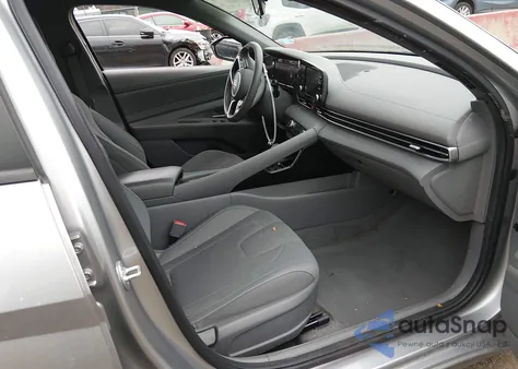 2022 Hyundai Elantra Sel from USA, damaged, VIN 5NPLS4AG9NH076692